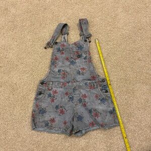 Free People shorts overalls, floral, fringed ends, size 2